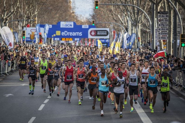 Mitja marató