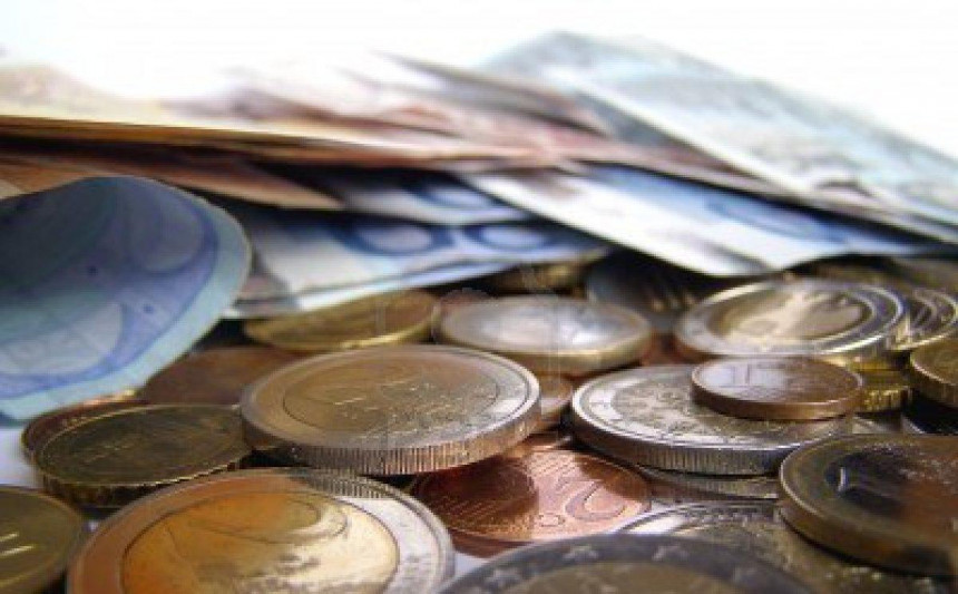 El deute públic baixa a l'abril fins als 982.762 milions