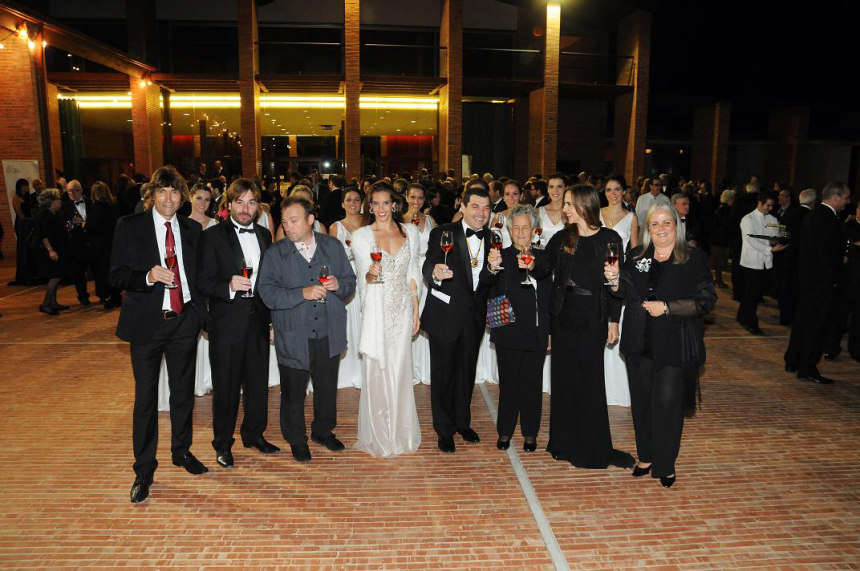 Títol de la imagenMiquel Barceló se sumeixi a la llista de Confrares d'Honor de la Confraria del Cava