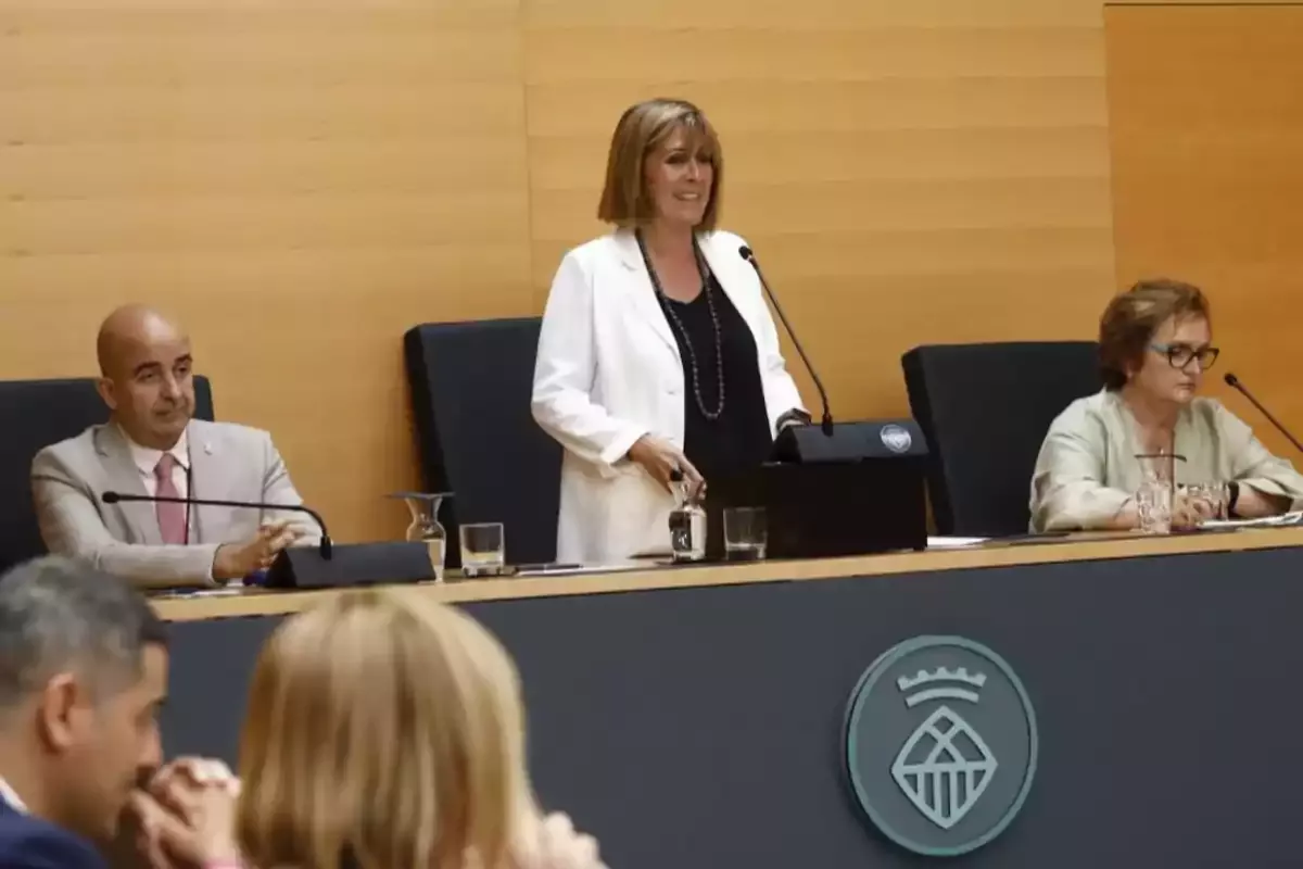 Núria Marín, a l'acte d'investidura de David Quirós | Ajuntament de L'Hospitalet