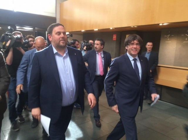 Junquerasipuigdemont 3 1 1