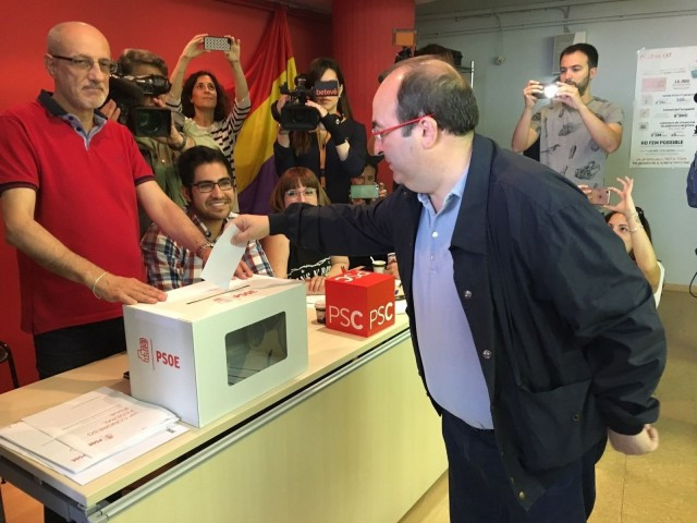 MiquelIcetaPSCvotaenlasprimariasdelPSOE 1 1