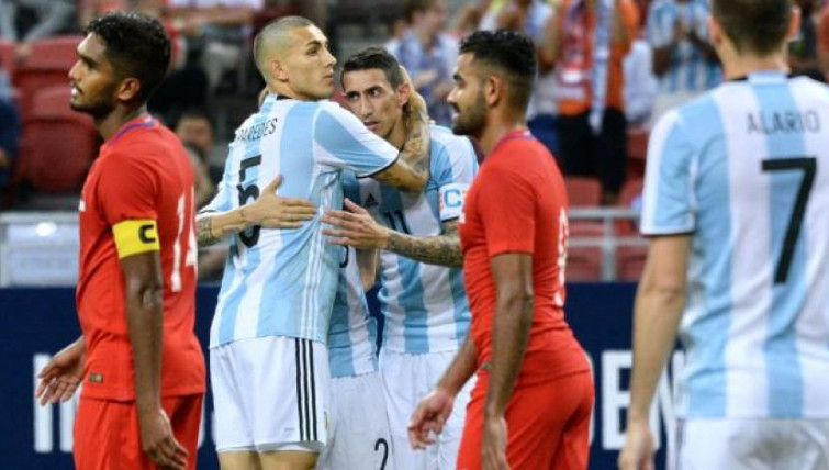 Argentina goleja sense Messi