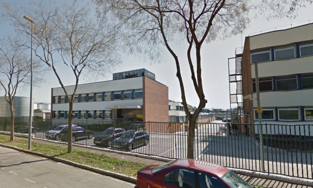 Fabrica bacardi mollet 1