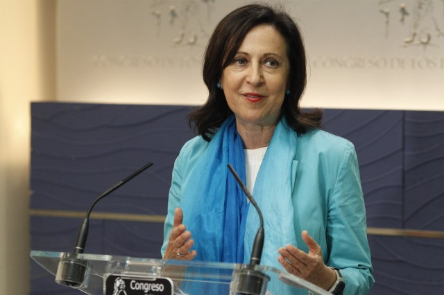 Crisi entre Pedro Sánchez i Margarita Robles per les bombes a l'Aràbia Saudita
