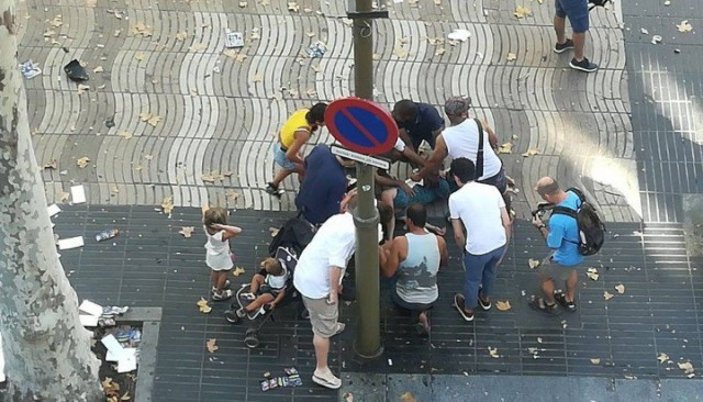 Barcelona 1 1