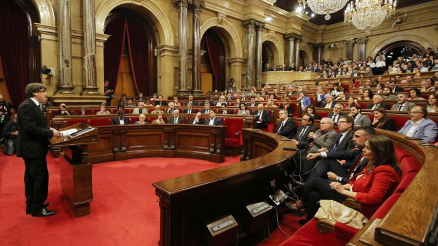 Carles Puigdemont Parlament 1