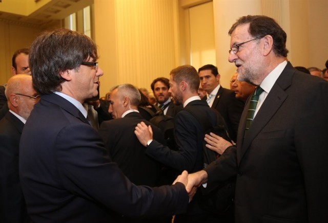 Rajoy puigdemont oporto 3