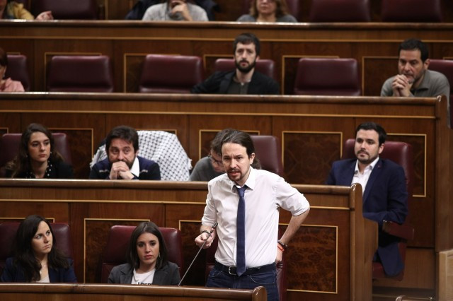 Iglesias demana a Sánchez entrar al govern si prospera la moció de censura