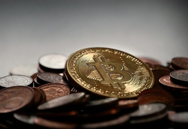 Fracàs organitzatiu del criptoesdeveniment: la seva infraestructura no suporta 7.000 persones connectades per wifi