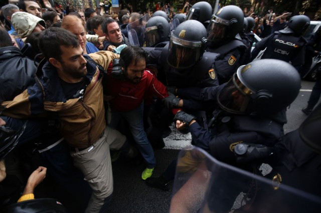 Zoido va al Senat per explicar el desplegament policial a Catalunya i l'operatiu de l'1-O