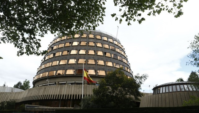 El TC declara inconstitucional el control previ estatal de subvencions a Catalunya