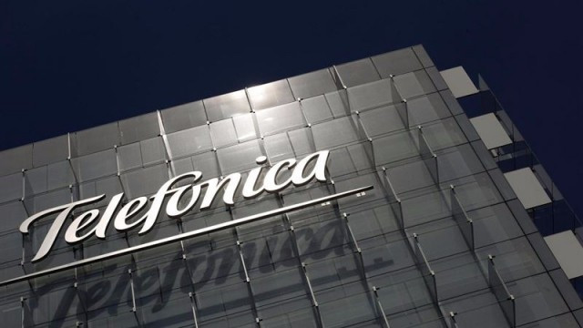 Relleu generacional a la cúpula directiva de Telefónica