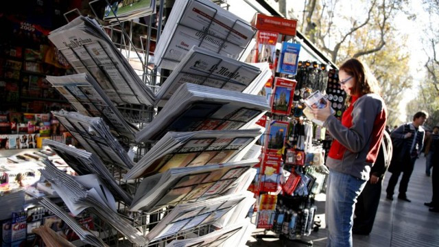 La Vanguardia, El Periódico i El Punt Avui comencen l'any amb retallades salarials i acomiadaments
