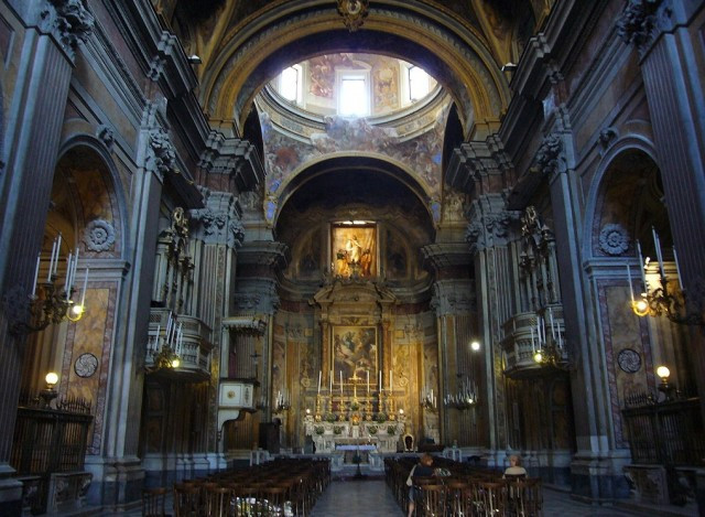 Iglesia npoles