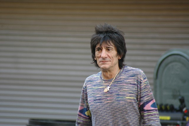 Ronnie Wood, mític guitarrista dels Stones, venç el càncer de pulmó