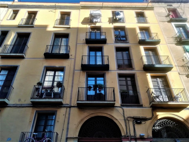 Labordemarcetpisoenelraval