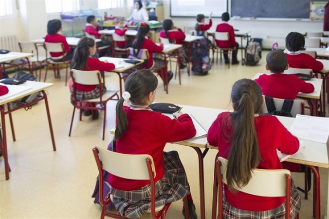 La tornada a l'escola costa 259 euros per alumne