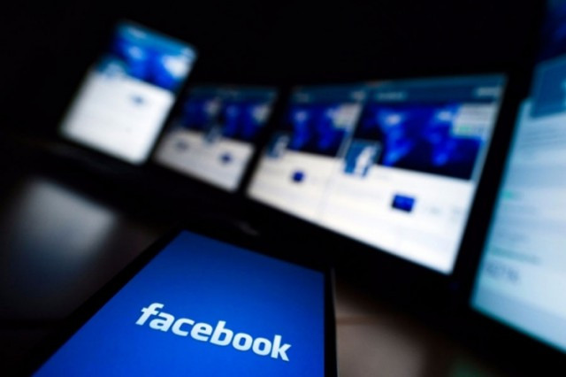 La conspiració de facebookaires maies 