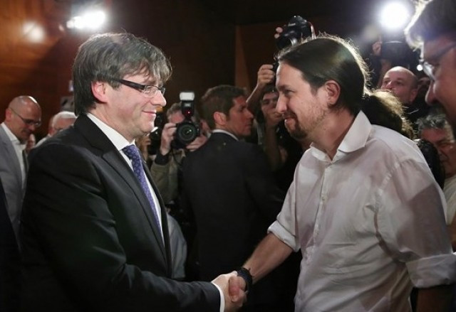 Iglesias va trucar a Puigdemont per pactar un pla B si la moció de Sánchez fracassava