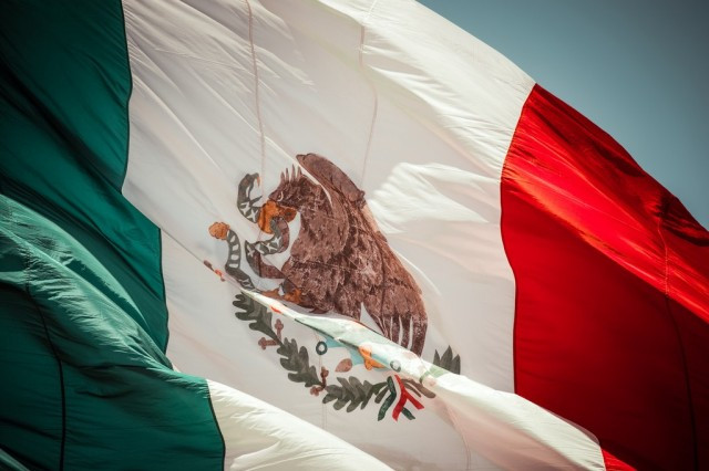 López Obrador guanya les eleccions a Mèxic amb el 53% dels vots