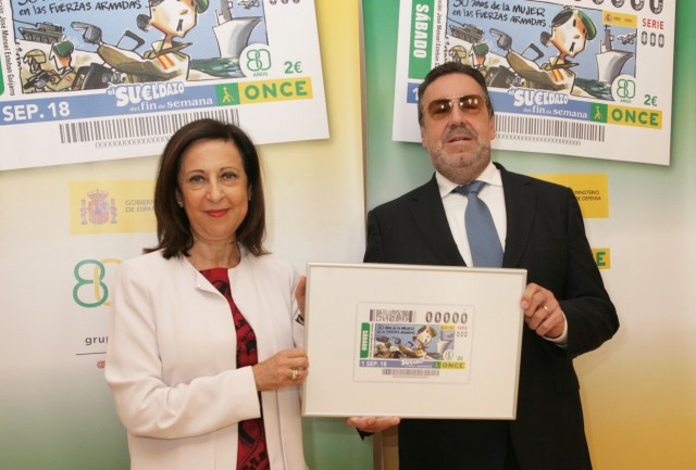 L'ONCE i Defensa commemoren 30 anys d'incorporació de la dona a l'Exèrcit