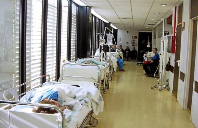 El sistema públic de Salut a Catalunya resisteix gràcies a la sanitat privada