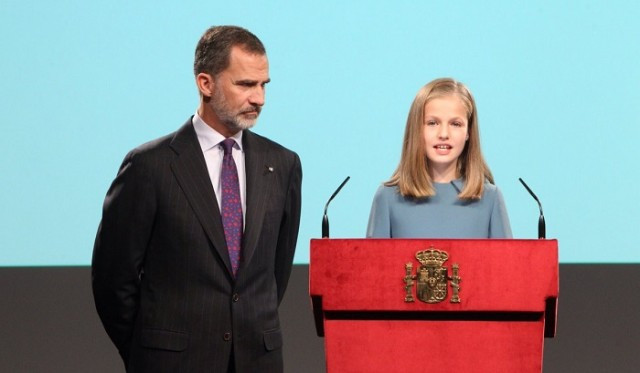 La Princesa d'Astúries llegeix l'article 1 de la Constitució en la seva primera intervenció pública