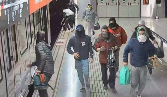 Grafiteros metro bcn tmb