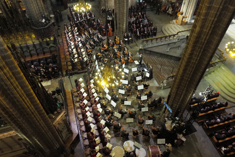 La família de Montserrat Caballé acomiada la diva amb un Rèquiem a la Catedral