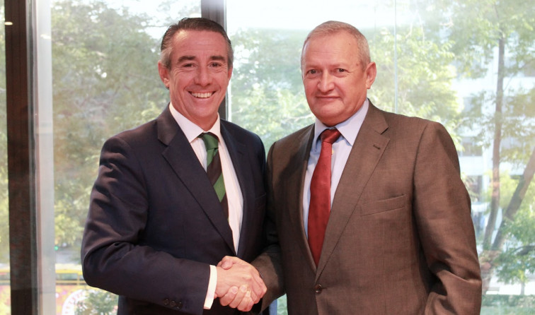 CaixaBank renova l'acord amb les cooperatives d'alimentació