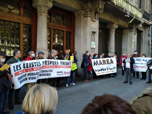 Una concentració a Barcelona denuncia que 