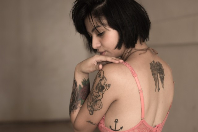És segur fer-se ressonàncies tenint tatuatges?