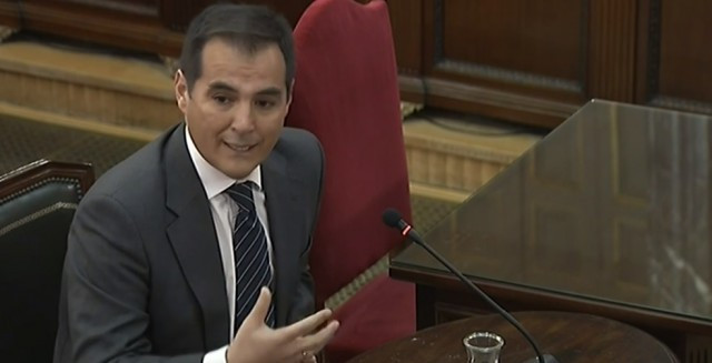 Nieto defensa davant un jutge de Barcelona que l'actuació l'1-O va ser exemplar