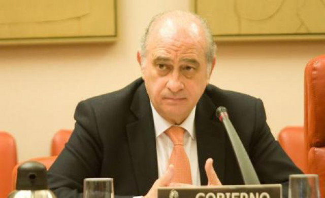 L'exministre d'Interior assenyala a Roures com a artífex d'una trama per fer-lo caure