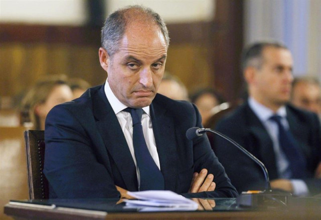 La justícia envia Camps a la banqueta dels acusats per la trama Gürtel