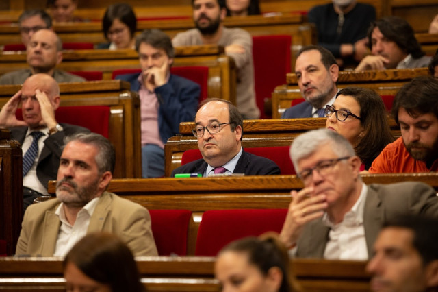 El Parlament Rechaza Que Iceta Sea Senador Y Bloquea Que Presida El Senado 1