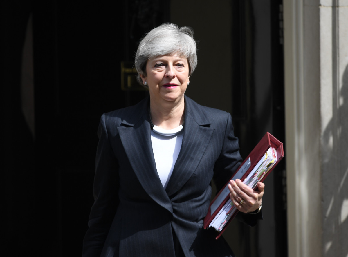 Theresa may dimisión