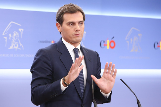 Rivera torna a escena amb un nucli intern dur i fet a mida renovat i diversos reptes polítics