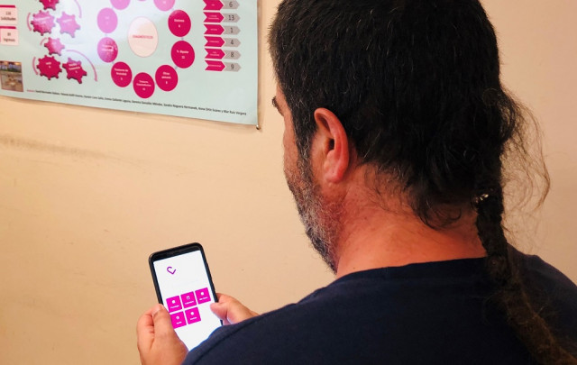 UnapersonausandolaappMedicate