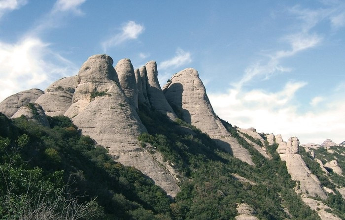 Ferit de gravetat un escalador al Parc Natural de Montserrat
