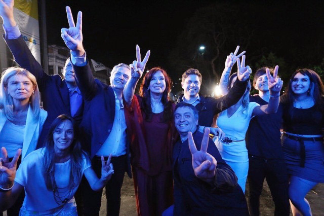 Frentedetodoskirchneralbertofernandez