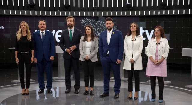 Debatea7paralaseleccionesgeneralesdel10N CayetanalvarezdeToledoAitorEstebanEspinosadelosMonterosIreneMonteroGabrielRufinInsArrimadasyAdrianaLastra