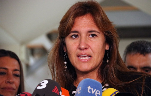 Laura Borràs desobeeix el conseller Joan Ignasi Elena i participa al tall de la Meridiana