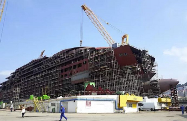 ConstruccindelcrucerodelujoparaTheRitzCarltonenelastillerodeBarreras