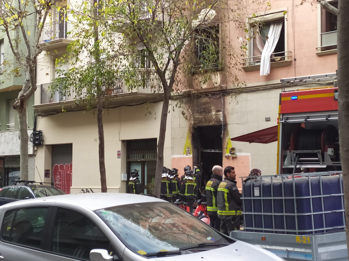 Incendio en la calle Enamorats (diciembre 2019)