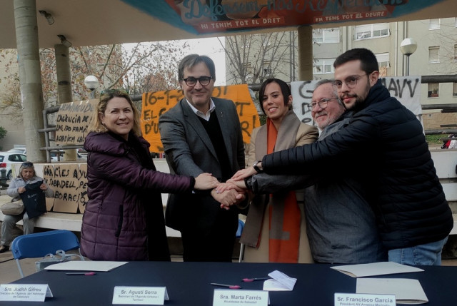 EstudiansiderribanpisosenSabadell