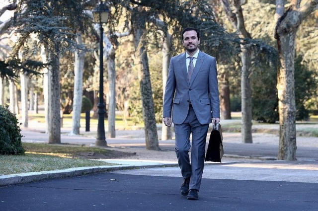 Garzón inicia una ronda de reunions amb agents econòmics i socials relacionats amb consum