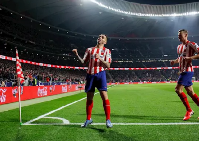 NgelCorreacelebraungoldelAtlticodeMadrid