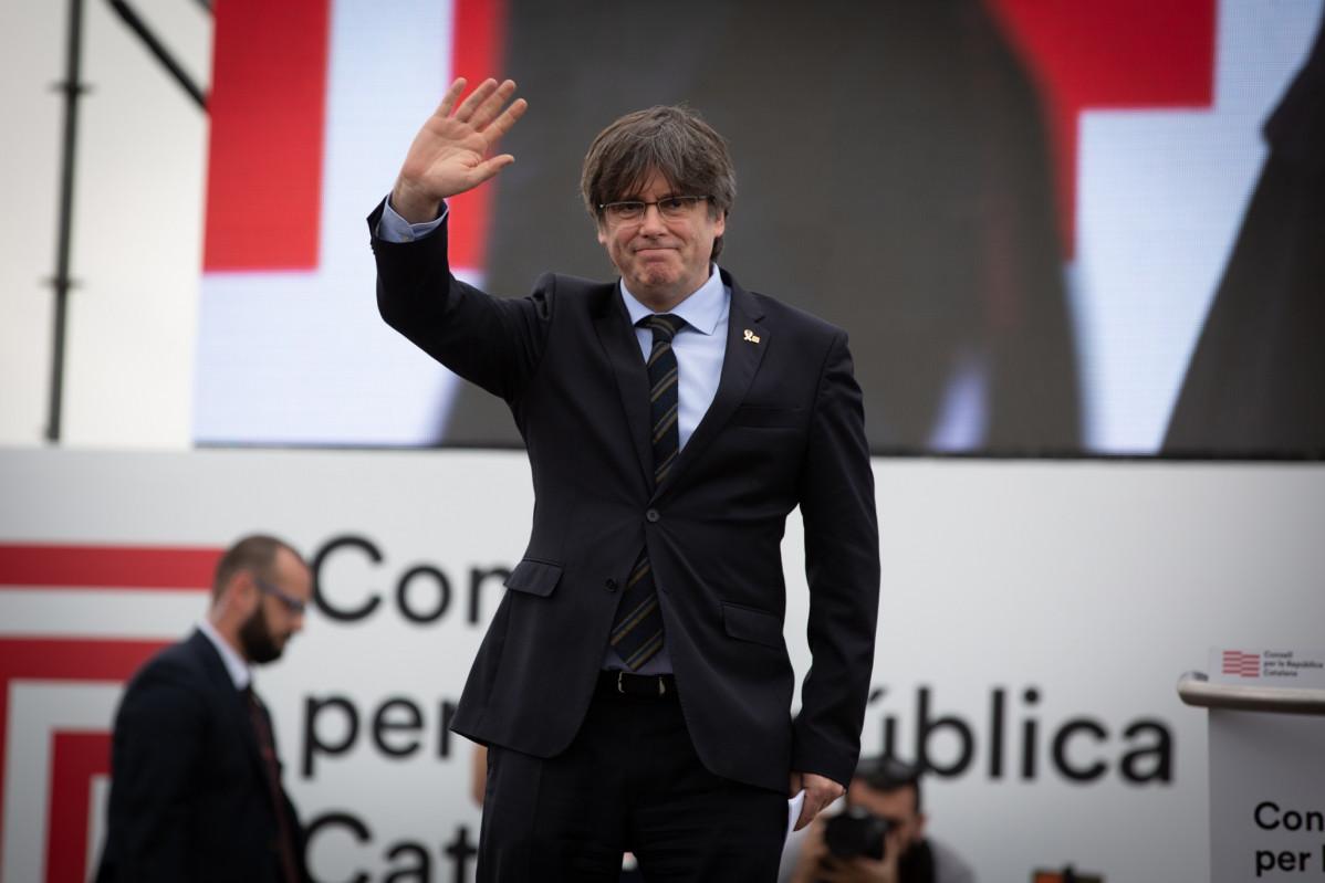 Puigdemont en perpiñán (foto)